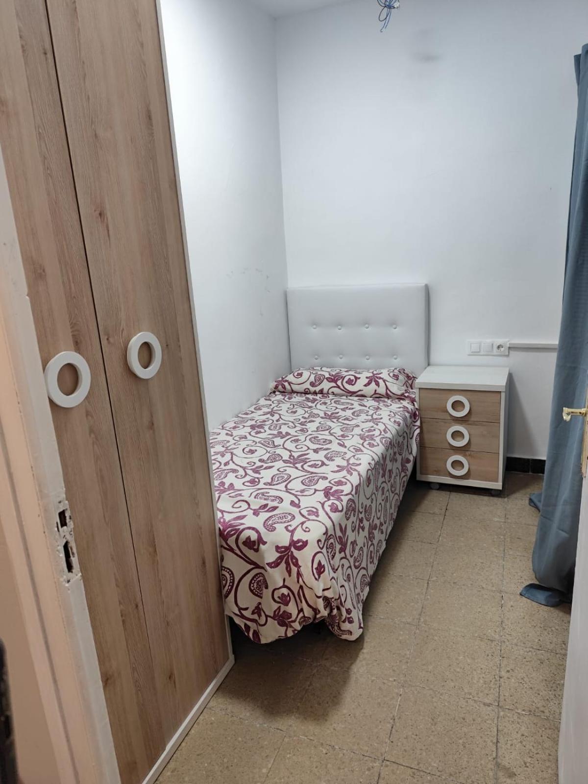 Hostal Ideal Gavà Eksteriør bilde